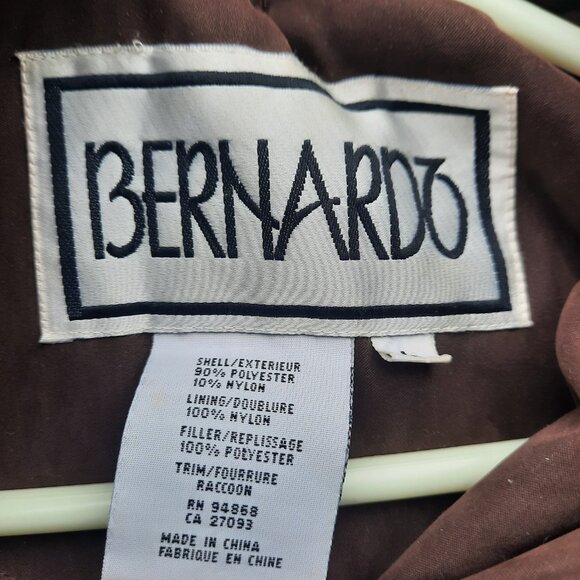 Bernardo Women’s Large Hooded Puffer Jacket Winter Coat Quilted Raccoon Fur Trim - Picture 3 of 9